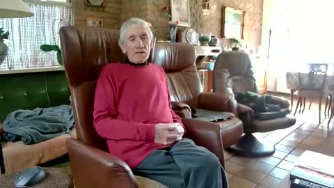 Snapshot of johan7_heet chatting on March 15, 2026, 1:28 pm johan7 heet online show from March 15, 2026, 1:28 pm