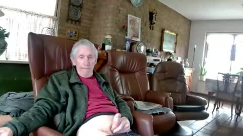 Snapshot of johan7_heet chatting on March 21, 2026, 3:37 pm johan7 heet online show from March 21, 2026, 3:37 pm