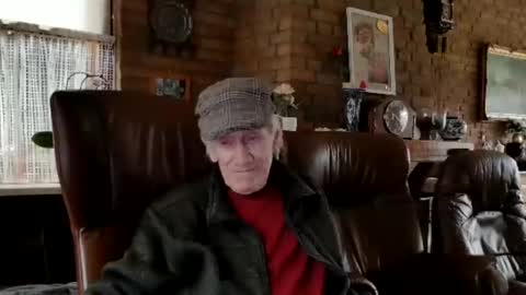 Snapshot of johan7_heet chatting on March 24, 2026, 4:34 pm johan7 heet online show from March 24, 2026, 4:34 pm