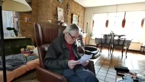 Snapshot of johan7_heet chatting on March 26, 2026, 10:43 am johan7 heet online show from March 26, 2026, 10:43 am