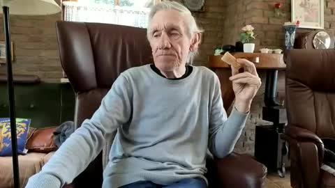 Snapshot of johan7_heet chatting on April 5, 2026, 12:02 pm johan7 heet online show from April 5, 2026, 12:02 pm