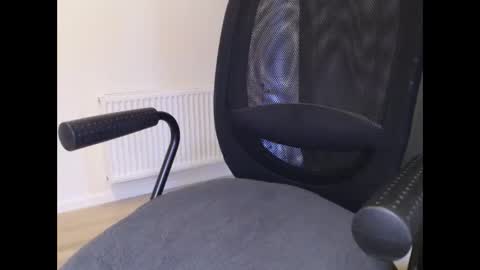 Snapshot of johan_73 chatting on October 9, 2025, 6:11 am johan_73 online show from October 9, 2025, 6:11 am