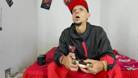 johan_and_antonella online show from February 28, 2025, 12:32 am