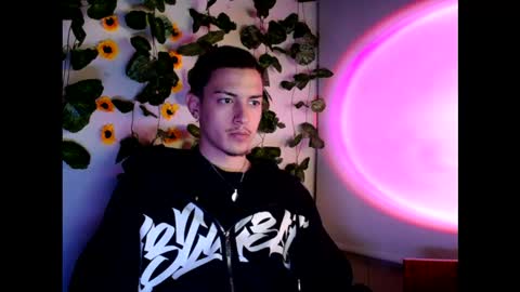 Snapshot of johan_parker222 chatting on September 16, 2025, 2:12 am johan_parker222 online show from September 16, 2025, 2:12 am