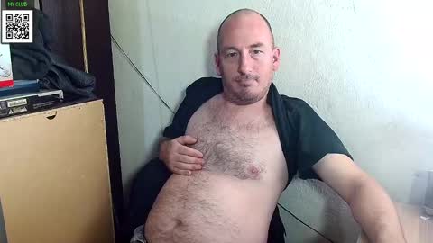 Snapshot of johanbarker chatting on January 5, 2025, 10:50 pm Johan online show from January 5, 2025, 10:50 pm