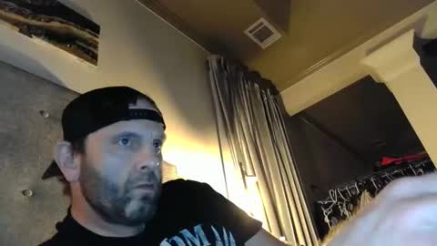 john0131739980 online show from September 27, 2025, 7:46 am