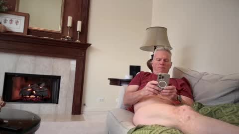 Snapshot of john555_555 chatting on November 19, 2025, 2:06 pm JackJack online show from November 19, 2025, 2:06 pm