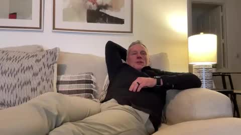 Snapshot of john555_555 chatting on February 6, 2026, 12:37 am JackJack online show from February 6, 2026, 12:37 am