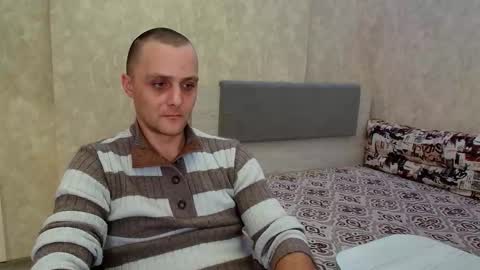 Snapshot of john_3019 chatting on January 31, 2026, 9:35 pm John online show from January 31, 2026, 9:35 pm