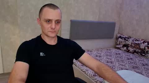 Snapshot of john_3019 chatting on February 15, 2026, 4:14 pm John online show from February 15, 2026, 4:14 pm