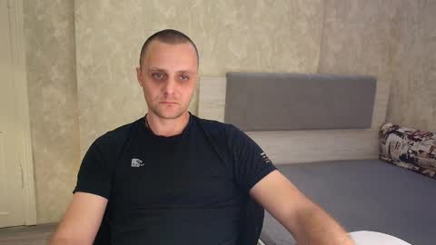 Snapshot of john_3019 chatting on April 7, 2026, 8:31 pm John online show from April 7, 2026, 8:31 pm