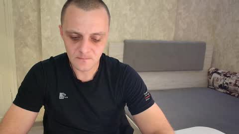 Snapshot of john_3019 chatting on April 8, 2026, 8:20 pm John online show from April 8, 2026, 8:20 pm