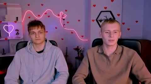 Snapshot of john_lik chatting on March 13, 2026, 1:18 pm John online show from March 13, 2026, 1:18 pm