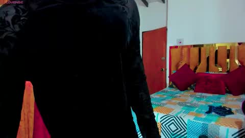 John online show from October 25, 2025, 6:57 pm