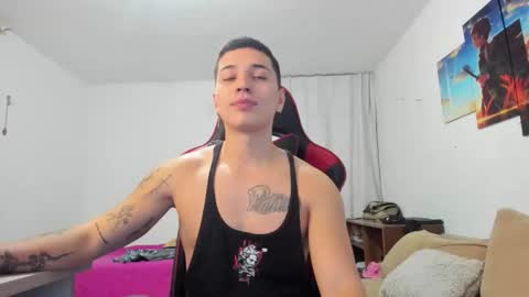 Snapshot of john_s117 chatting on February 3, 2026, 11:43 pm JOHN online show from February 3, 2026, 11:43 pm