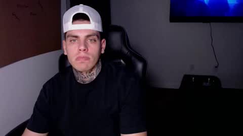 Snapshot of johnafterdark chatting on February 10, 2026, 3:54 am JAXX online show from February 10, 2026, 3:54 am