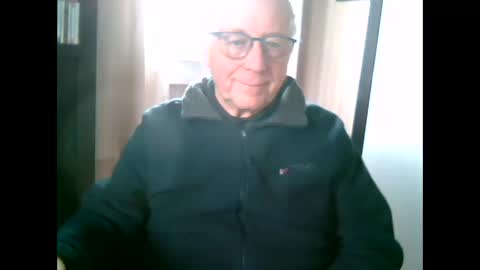 Snapshot of johnjohn6226623 chatting on February 10, 2026, 2:54 pm johnjohn6226 online show from February 10, 2026, 2:54 pm