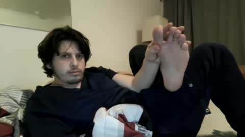 Snapshot of johnjohn90909 chatting on December 27, 2024, 1:43 am johnjohn online show from December 27, 2024, 1:43 am