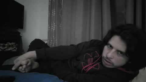 Snapshot of johnjohn90909 chatting on December 19, 2025, 11:23 pm johnjohn online show from December 19, 2025, 11:23 pm