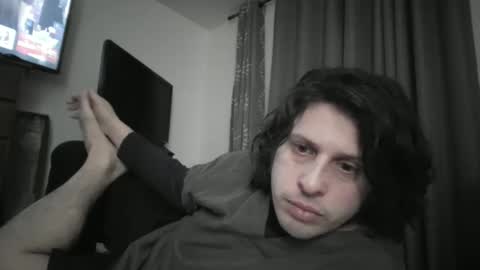 Snapshot of johnjohn90909 chatting on February 7, 2026, 1:42 am johnjohn online show from February 7, 2026, 1:42 am