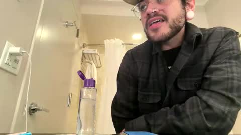 Tequilaconaguabendita online show from January 7, 2026, 1:19 am