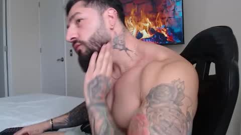 Snapshot of johnklleyn chatting on January 8, 2026, 8:00 pm john online show from January 8, 2026, 8:00 pm