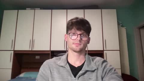 Johnny online show from December 19, 2025, 5:20 pm