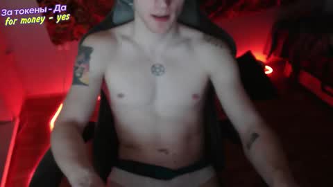 Snapshot of johnny_positive chatting on November 28, 2025, 4:53 pm Johnny online show from November 28, 2025, 4:53 pm