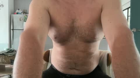 Snapshot of johnnyblueskies chatting on October 23, 2025, 6:06 pm Johnny Blue Eyes online show from October 23, 2025, 6:06 pm