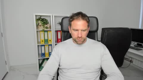Snapshot of johnnydough82 chatting on December 3, 2024, 8:16 am johnnydough82 online show from December 3, 2024, 8:16 am
