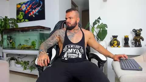 Snapshot of johnnygrayson_ chatting on September 12, 2025, 12:55 am JOHNNY online show from September 12, 2025, 12:55 am