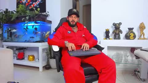 JOHNNY online show from January 8, 2026, 1:41 am