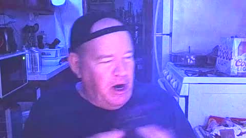 Snapshot of johnnytwain chatting on January 19, 2026, 7:45 am johnnytwain online show from January 19, 2026, 7:45 am