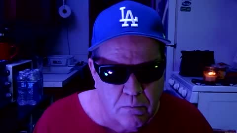 Snapshot of johnnytwain chatting on March 8, 2026, 12:08 am johnnytwain online show from March 8, 2026, 12:08 am