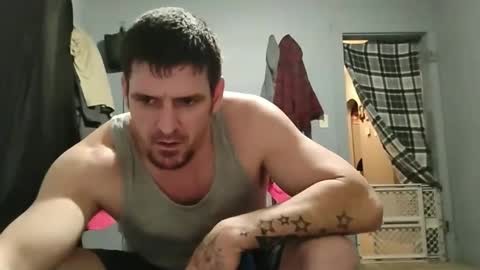 Snapshot of johnpaulkent82 chatting on March 4, 2026, 6:41 am johnpaulkent82 online show from March 4, 2026, 6:41 am