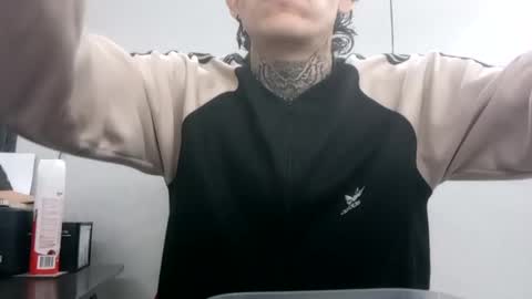 johnsonisaac94  online show from February 17, 2025, 4:09 am