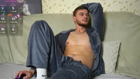 Snapshot of johnstoneisland chatting on September 29, 2025, 7:51 pm John online show from September 29, 2025, 7:51 pm