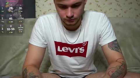 Snapshot of johnstoneisland chatting on November 10, 2025, 9:19 am John online show from November 10, 2025, 9:19 am