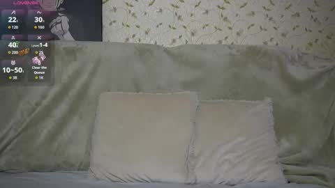 Snapshot of johnstoneisland chatting on November 17, 2025, 8:31 am John online show from November 17, 2025, 8:31 am