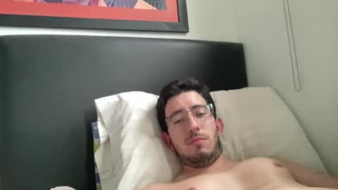 Snapshot of johnukber chatting on December 19, 2024, 5:50 pm John Ukber online show from December 19, 2024, 5:50 pm