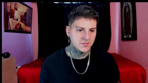 Johny online show from November 17, 2025, 5:52 pm