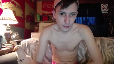 Snapshot of johstondude chatting on May 13, 2026, 11:33 pm Johston online show from May 13, 2026, 11:33 pm
