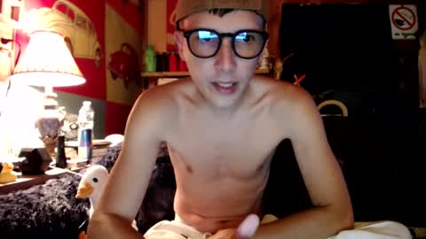Snapshot of johstondude chatting on June 25, 2026, 6:51 am Johston online show from June 25, 2026, 6:51 am