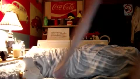 Snapshot of johstondude chatting on July 8, 2026, 2:27 am Johston online show from July 8, 2026, 2:27 am