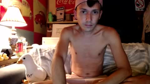 Snapshot of johstondude chatting on July 12, 2026, 1:40 am Johston online show from July 12, 2026, 1:40 am