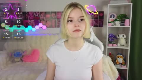 Snapshot of joice_queen chatting on February 17, 2025, 9:19 pm Paula online show from February 17, 2025, 9:19 pm