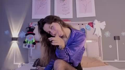 jolie_lov online show from November 25, 2025, 1:44 pm