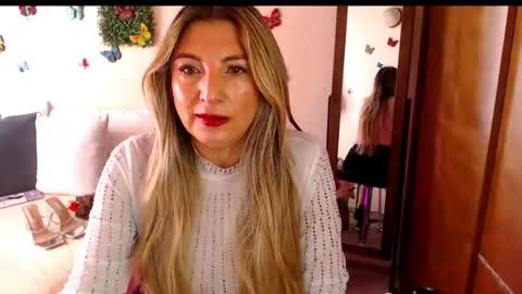 Jolie Mature online show from July 12, 2026, 5:48 pm
