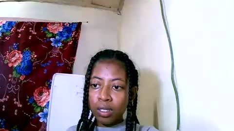 joliekah27 online show from January 23, 2025, 2:17 pm