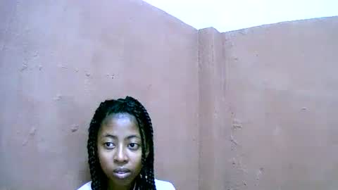 joliekah27 online show from January 30, 2025, 12:48 pm